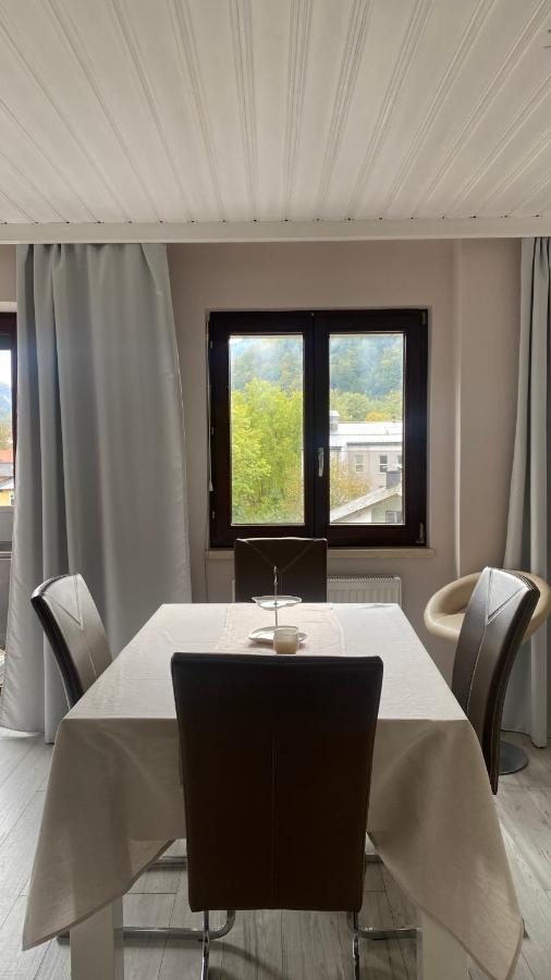Bad Ischl - Central & Quiet Apartment Exterior photo